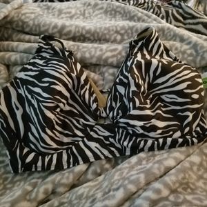 Cacique Black and White Zebra Print Swim Top